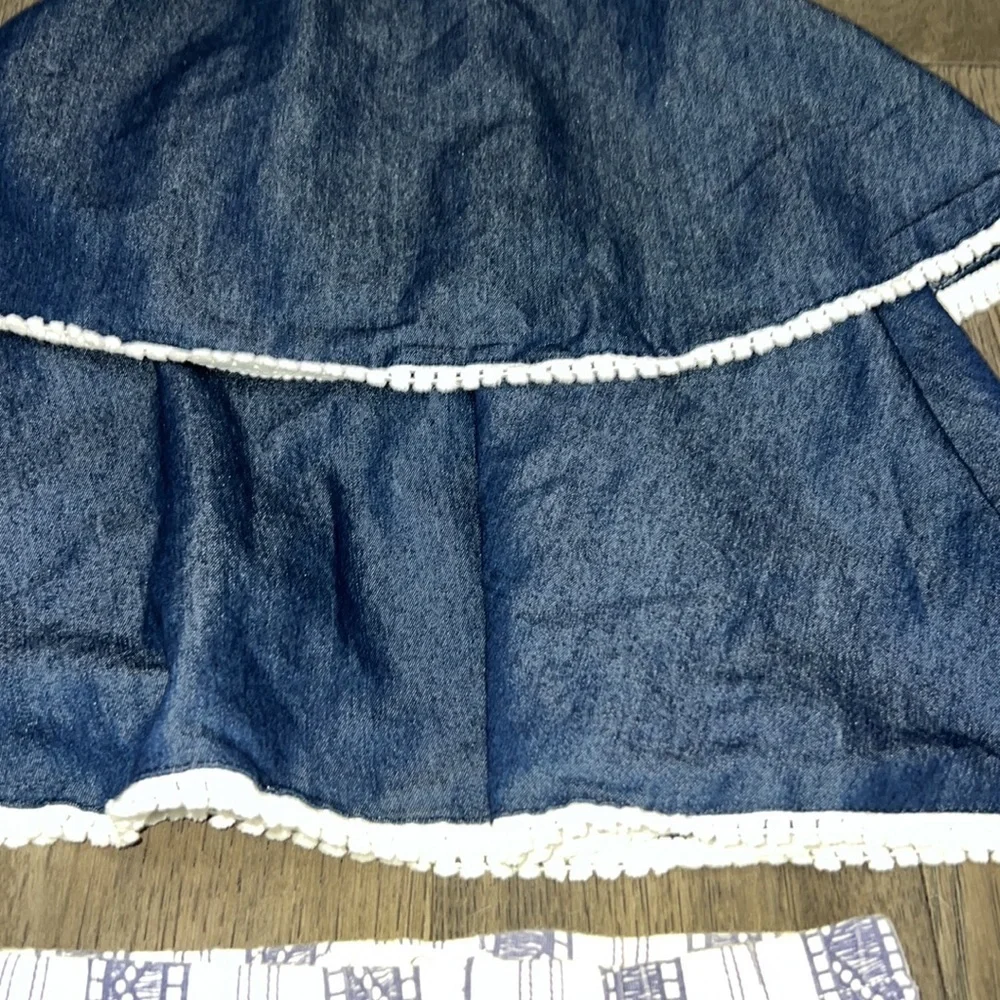 Jessica Simpson BoHo legging with tassel strap Jean like top with crochet trim